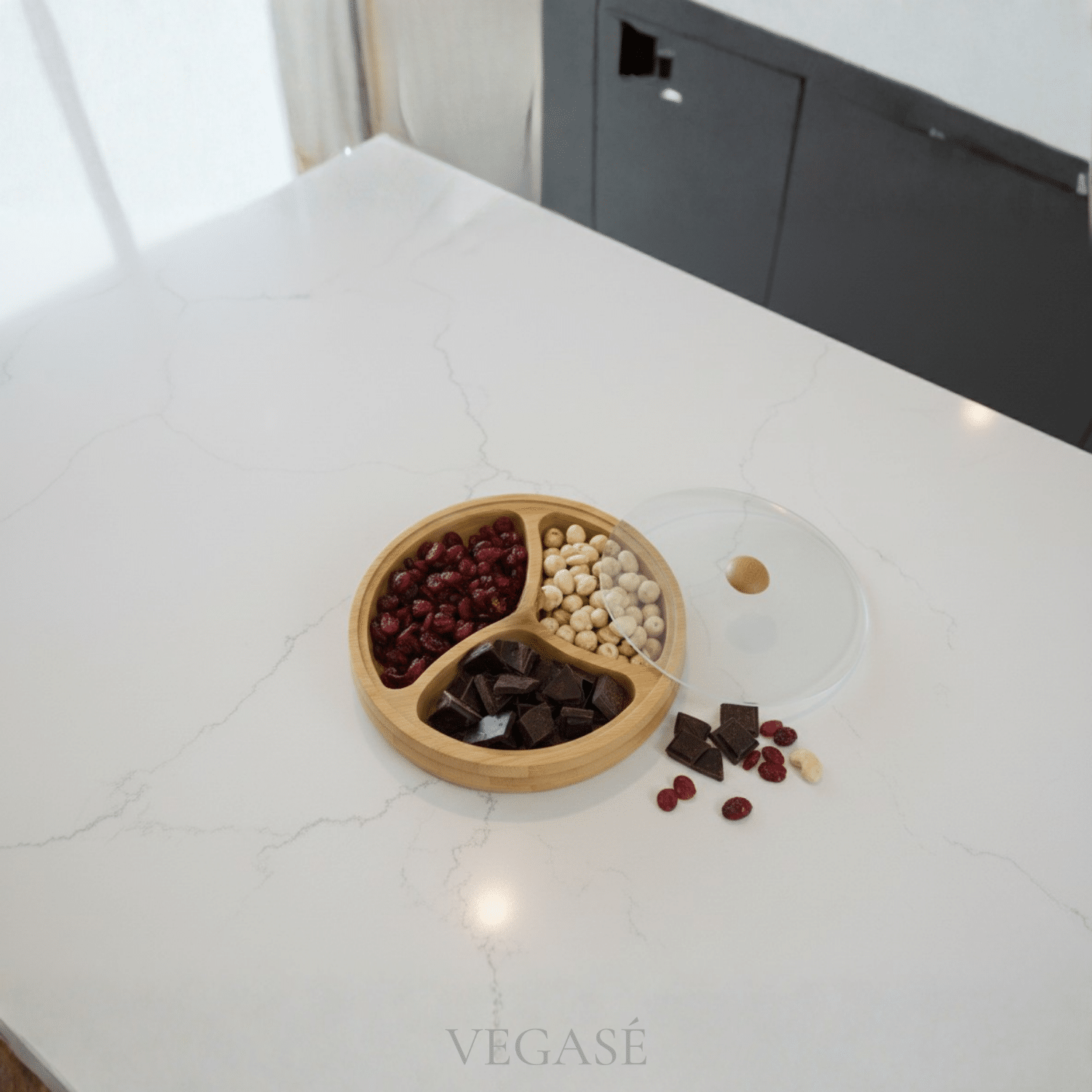 Serena 3 Bölmeli Kapaklı Servis Tabağı – Çerezlik, Kuruyemişlik, Şekerlik