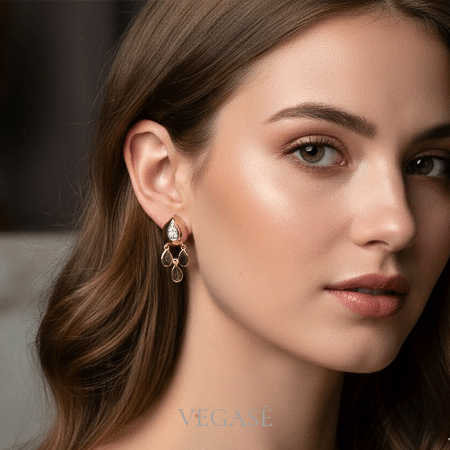 Carmine WEB 1500 X 1500