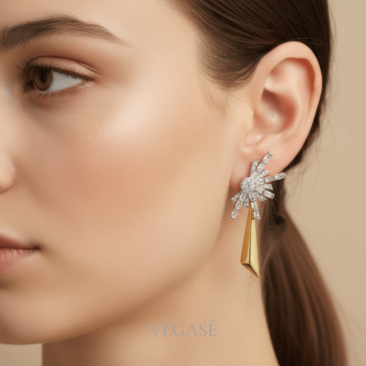 Nova Taşlı Sallantılı Küpe