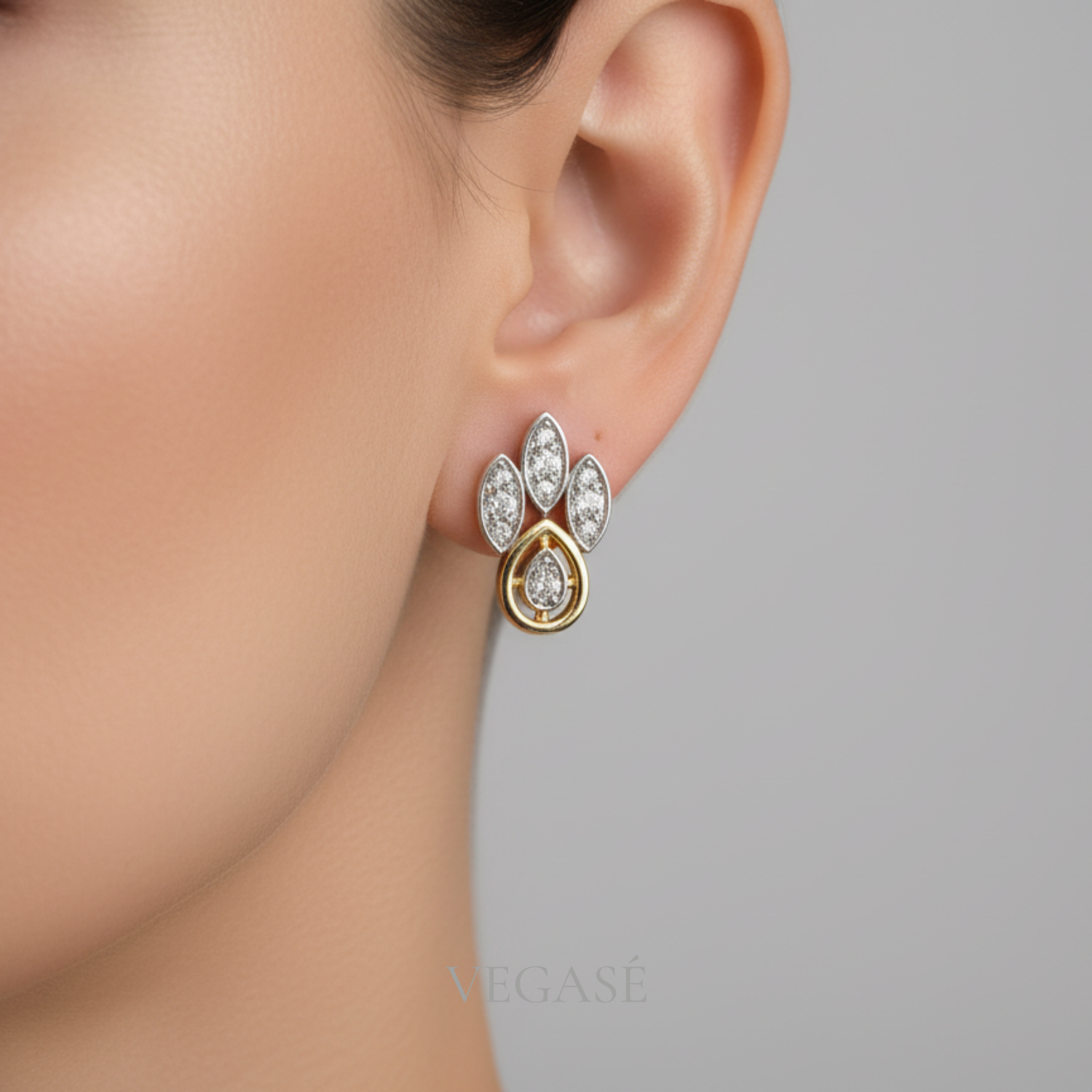 Lunelle Taşlı Küpe