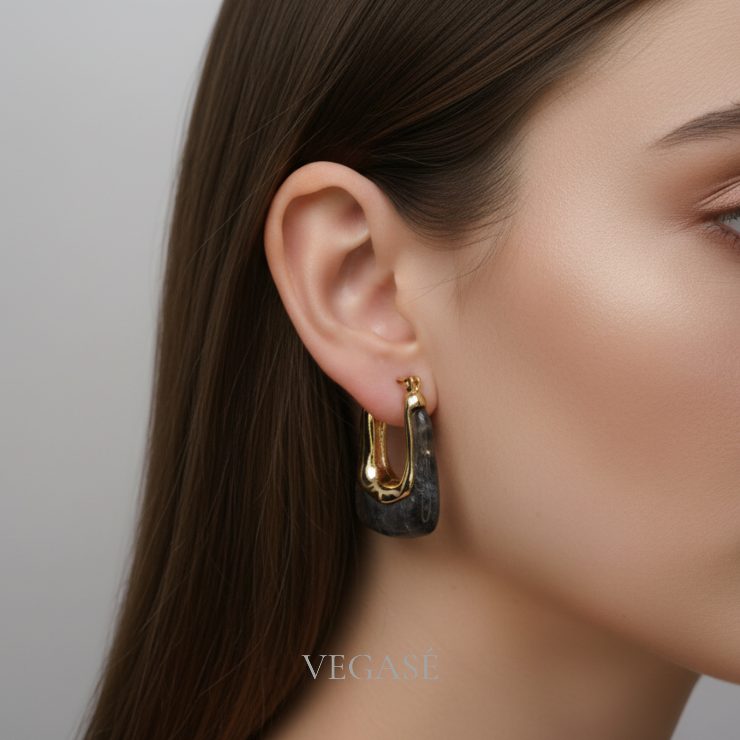 Siena Gold Detaylı Mermer Desenli Siyah Küpe - Görsel 2