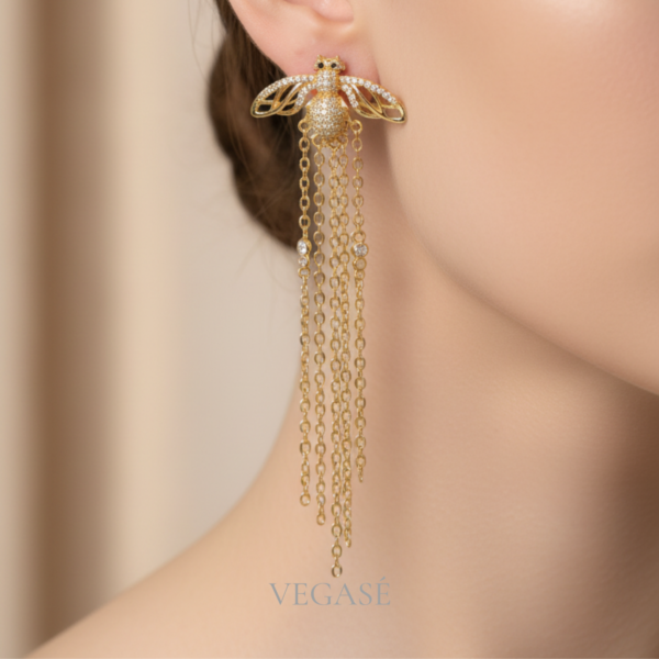 Vegase WEBB (1) Vegase WEBB (1)